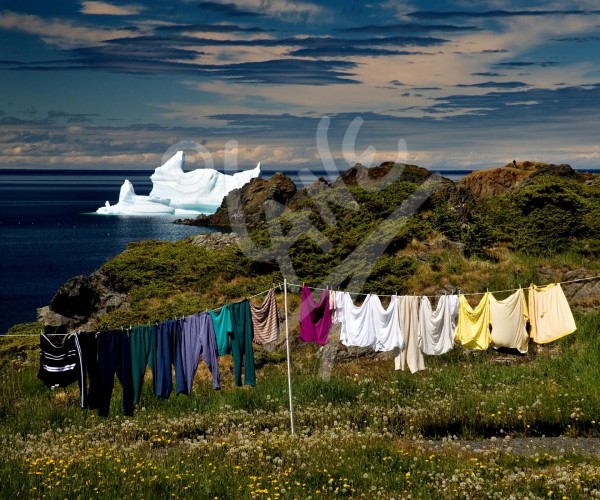 Twillingate, iceberg & clothesline